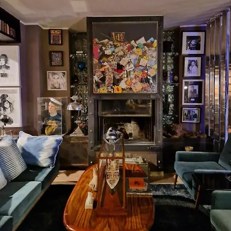 Boutique Art * 马尔韦利亚